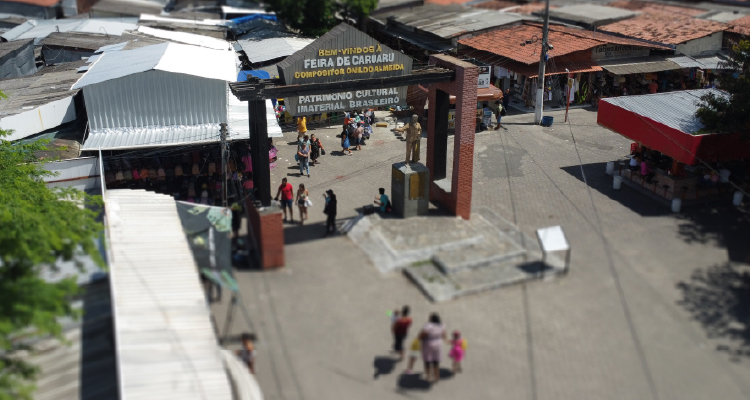 Imagem da entrada da feira de Caruaru