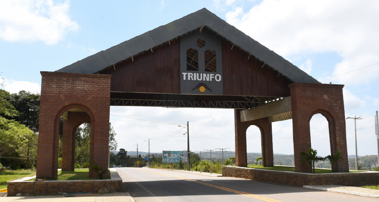 Fotografia de portal de entrada de Triunfo